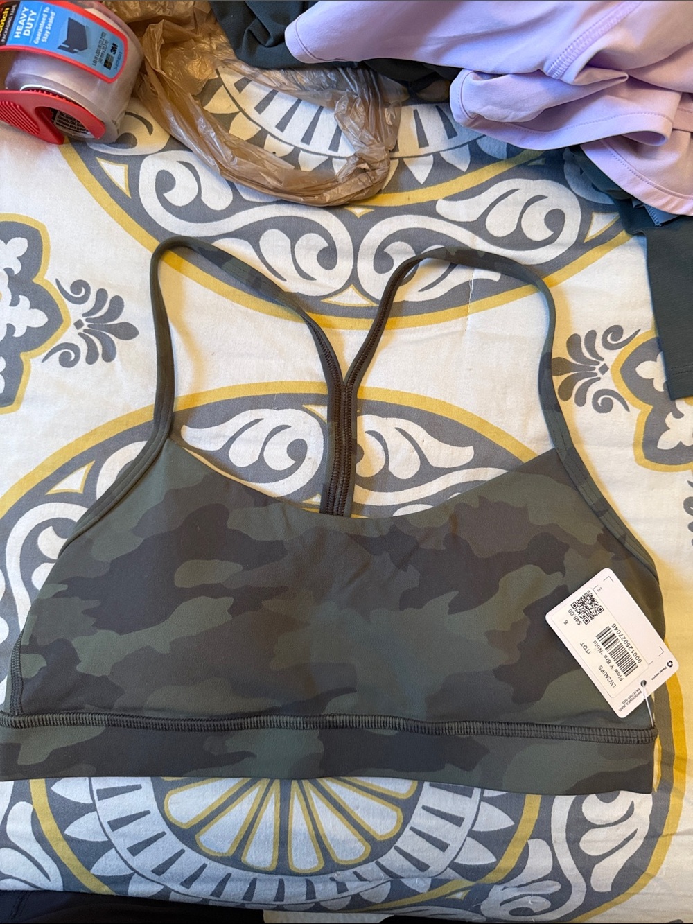 Lulu Camouflage Strappy Sports Bra - Olive Green, NWT Size 8